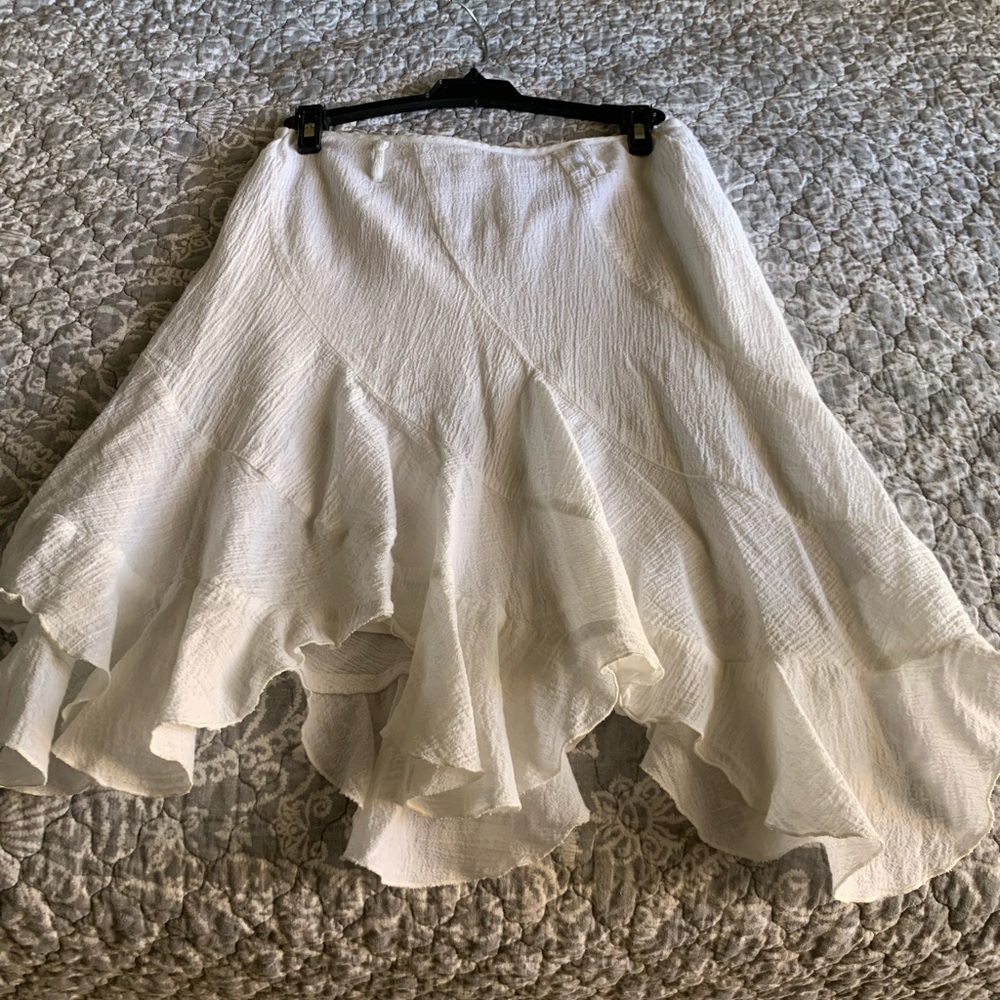 Skirt!